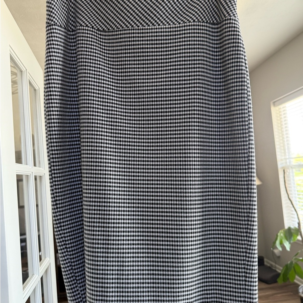 Express Black and White Midi Pencil Skirt